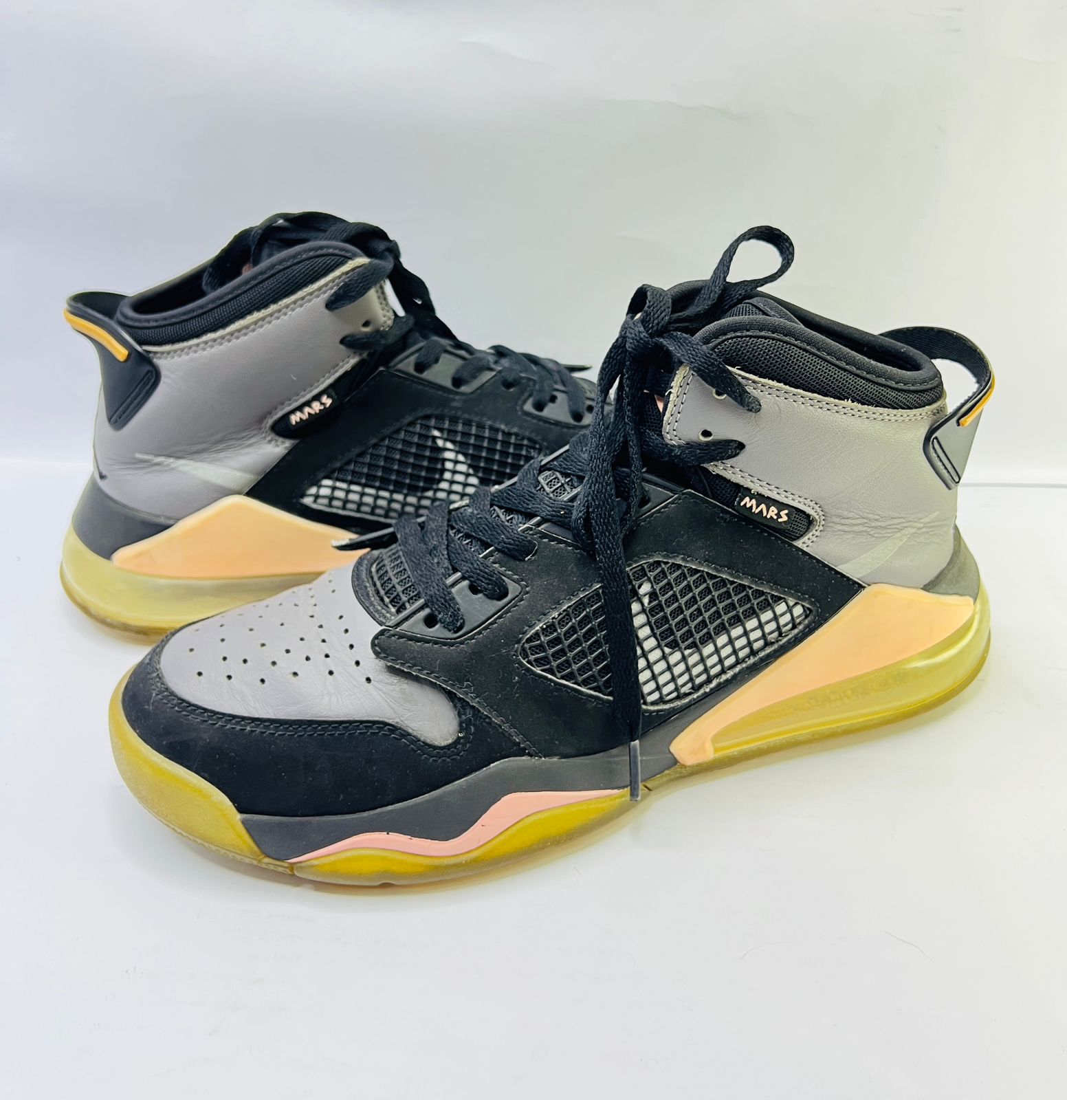 Air Jordan